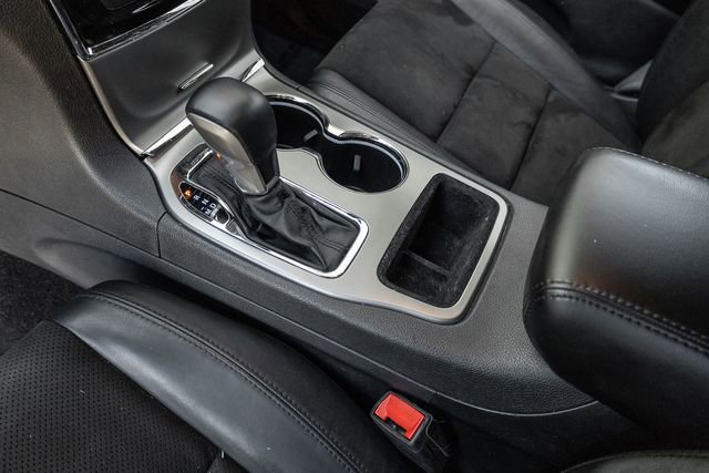 Used 2021 Jeep Grand Cherokee Laredo X image 11