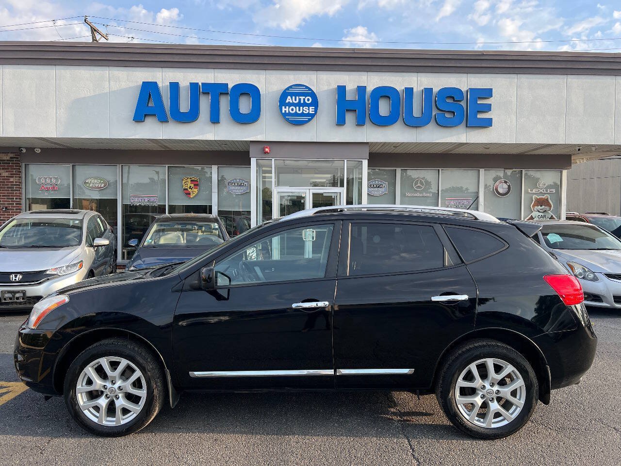 Used 2012 Nissan Rogue SL AWD/4WD image 8