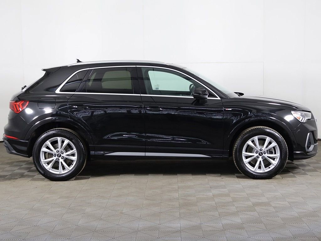 Used 2023 Audi Q3 2.0T Premium Plus w/ Premium Plus Package AWD/4WD image 19