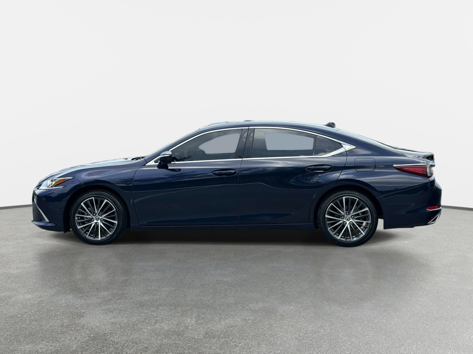Used 2022 Lexus ES 350 w/ Premium Package FWD image 6