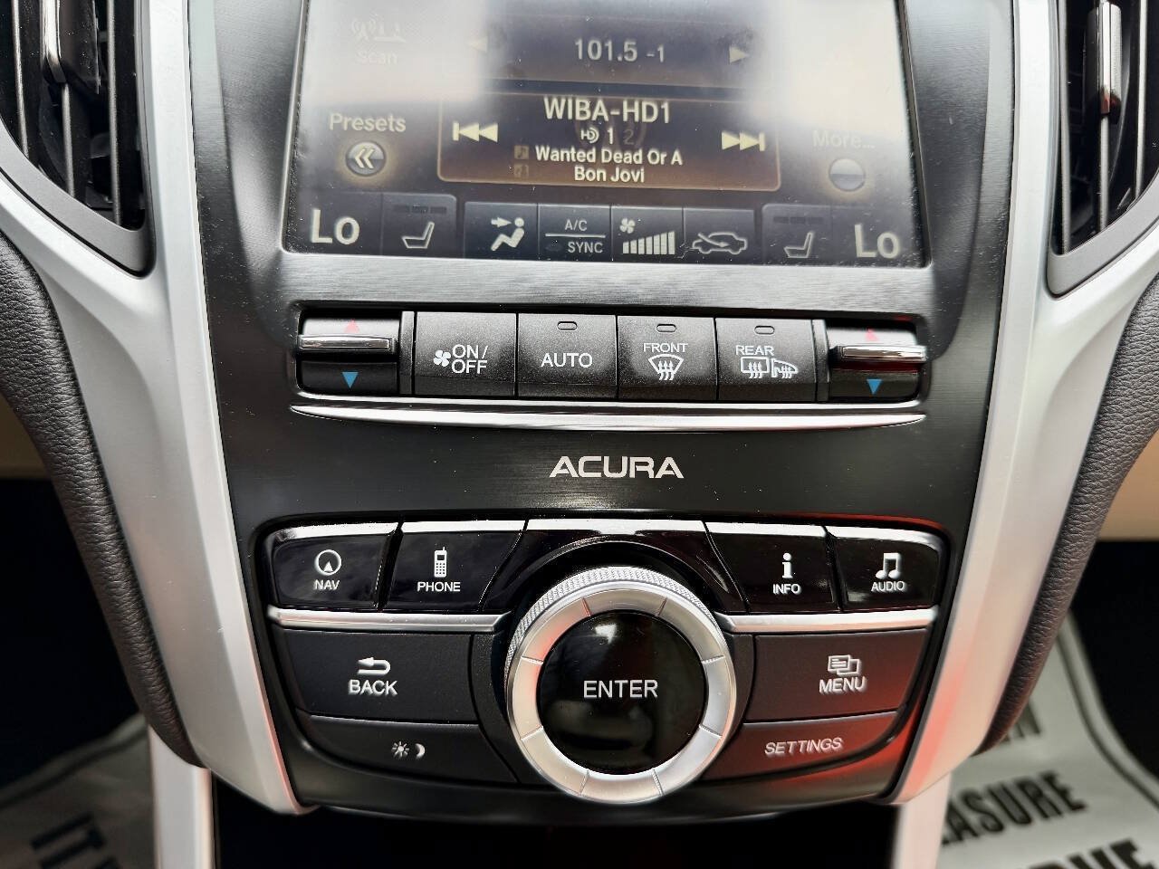 Used 2016 Acura TLX w/ Technology Package FWD image 42