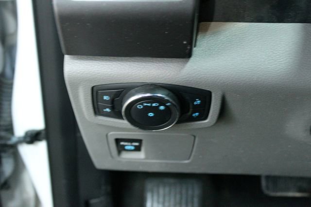 Used 2020 Ford F150 XLT image 13