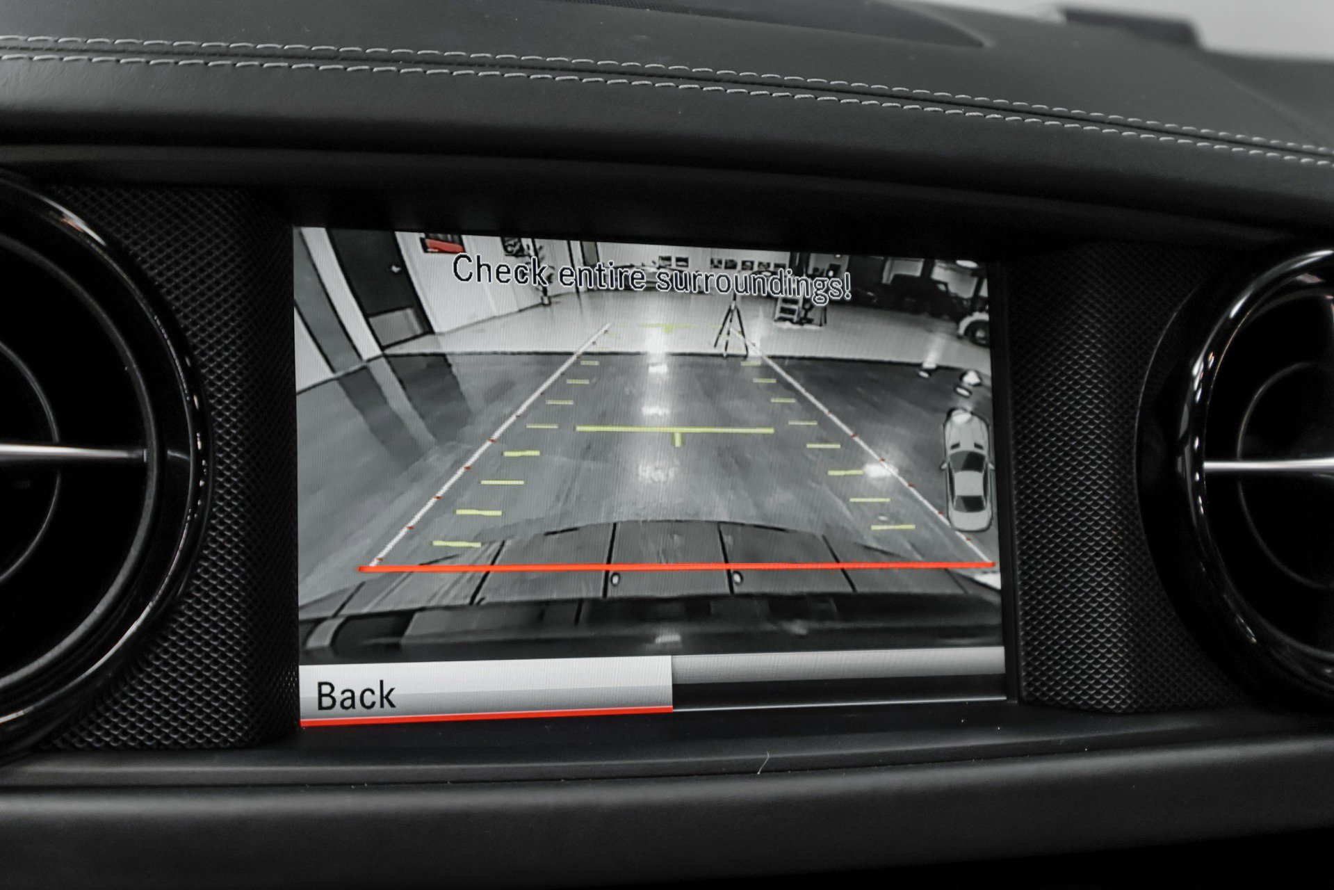 Used 2015 Mercedes-Benz SL 63 AMG w/ Driver Assistance Package image 46