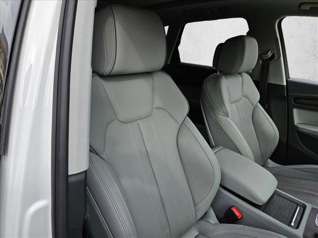 Used 2023 Audi Q5 2.0T Prestige w/ Prestige Package image 23