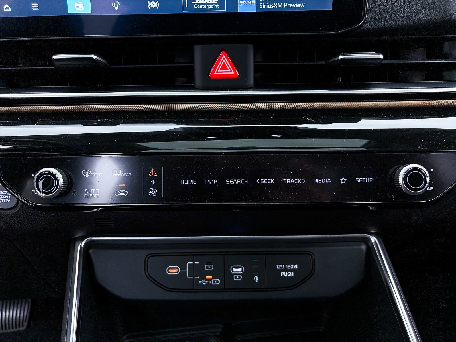 Used 2025 Kia Carnival image 28