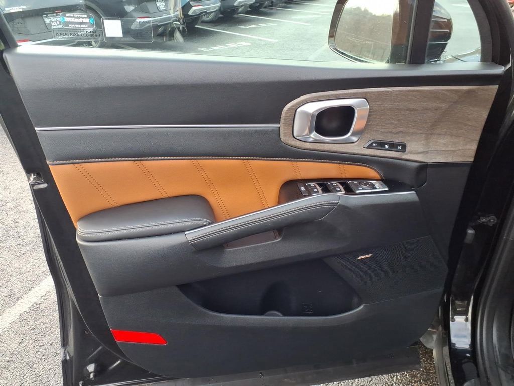 Certified 2023 Kia Sorento SX Prestige image 14