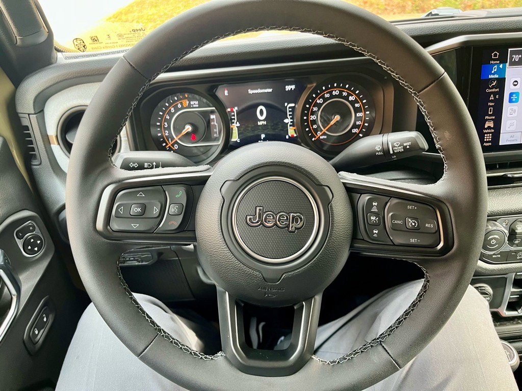 New 2026 Jeep Gladiator Sport image 11