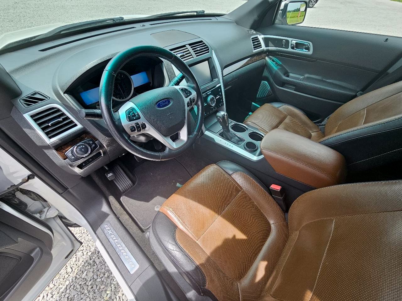 Used 2012 Ford Explorer Limited FWD image 15