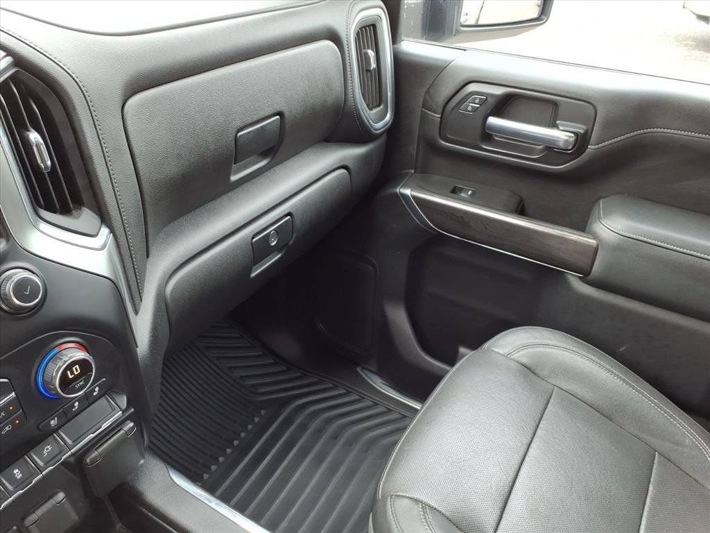 Used 2020 Chevrolet Silverado 2500 LTZ w/ LTZ Convenience Package AWD/4WD image 34