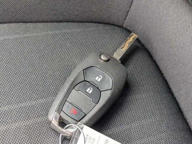 Used 2020 Chevrolet Trax LT image 32