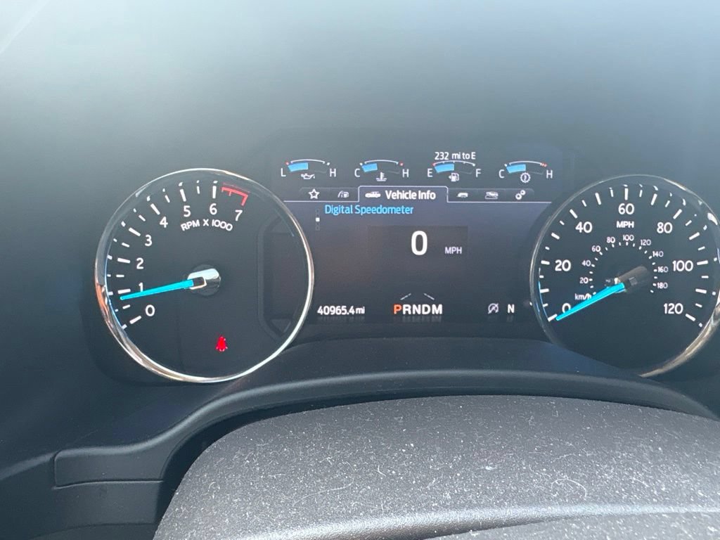 Used 2021 Ford Expedition XLT RWD image 2