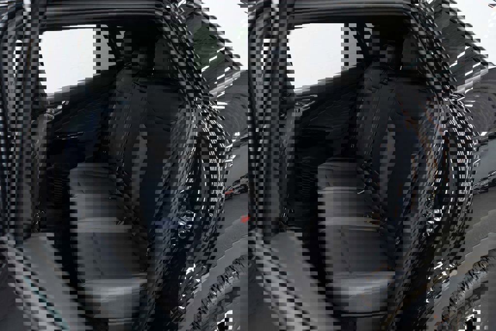 Used 2023 Volkswagen ID.4 Pro S Plus image 31