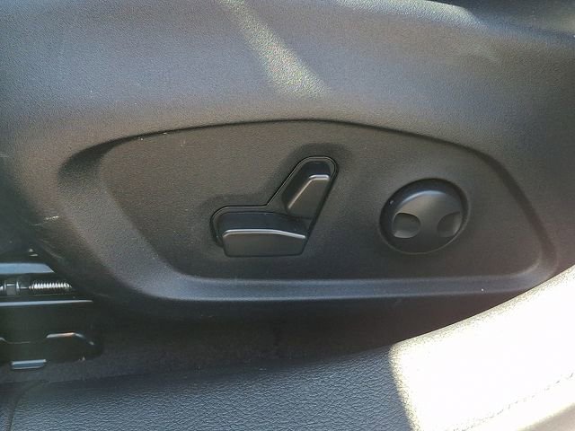 Used 2023 Jeep Compass Limited image 14