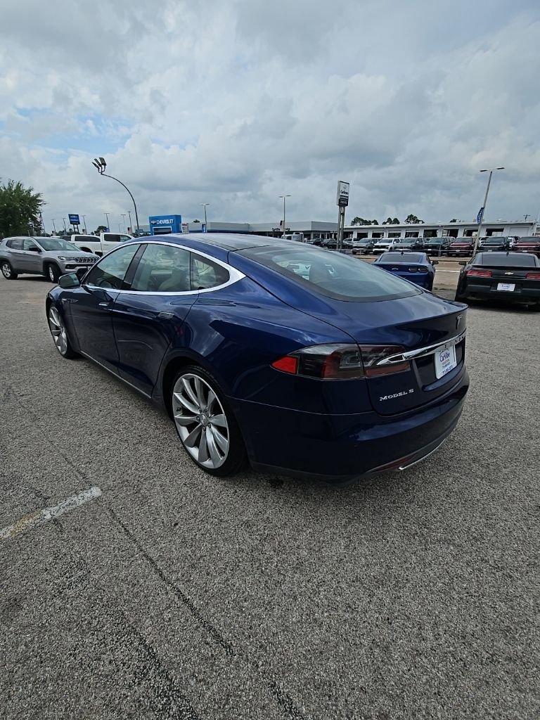 Used 2015 Tesla Model S 85D AWD/4WD image 5