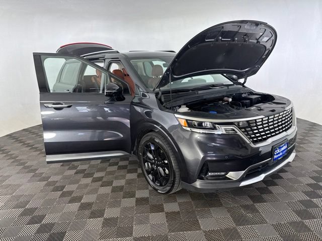 Used 2023 Kia Carnival SX Prestige FWD image 15