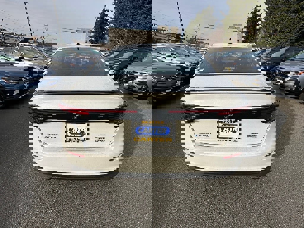 Used 2024 Honda Accord Sport image 6