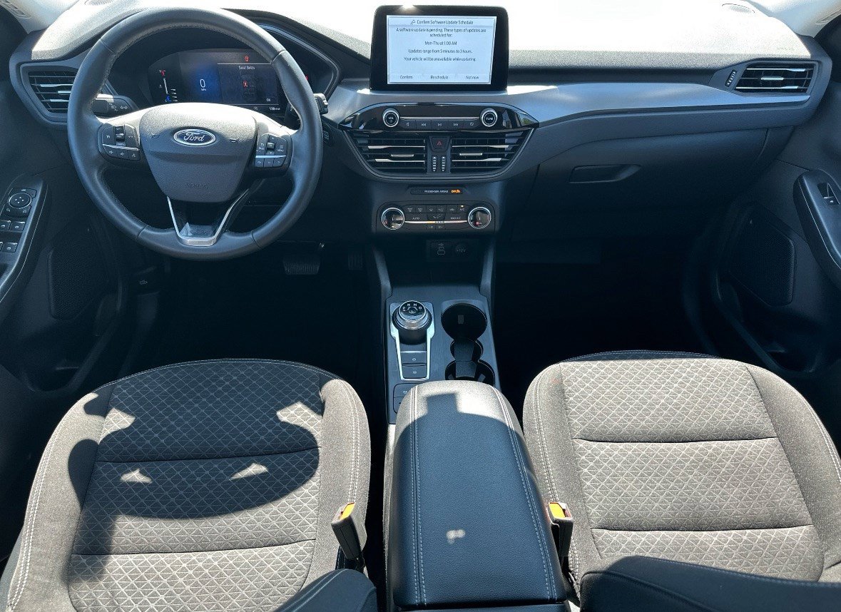 Used 2024 Ford Escape Active image 25