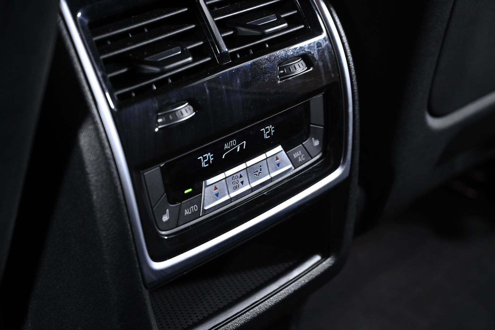 Used 2024 BMW X6 M60i image 37