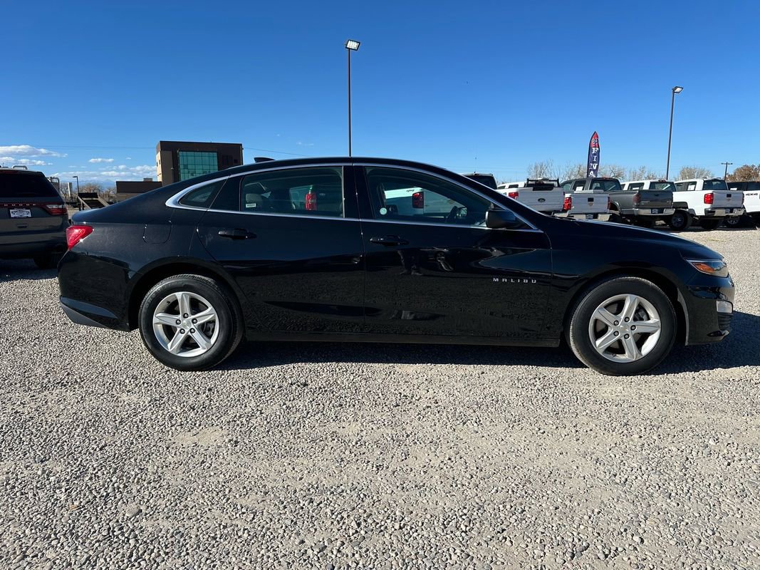 Used 2024 Chevrolet Malibu LT image 12