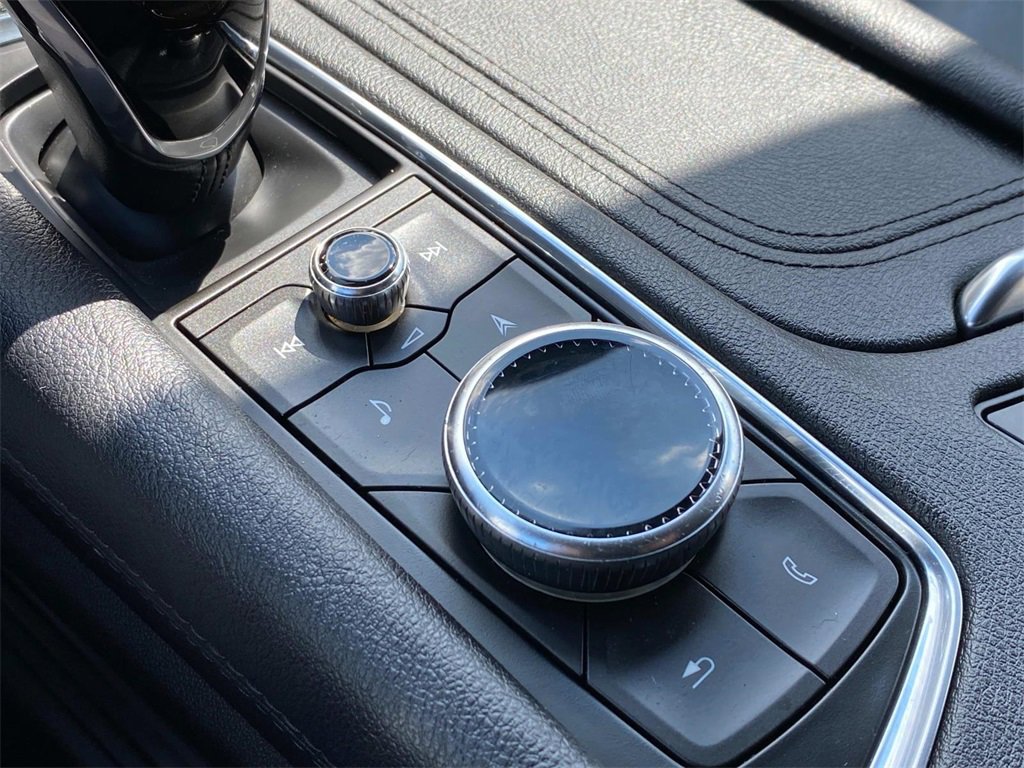 Used 2021 Cadillac XT5 Premium Luxury image 34