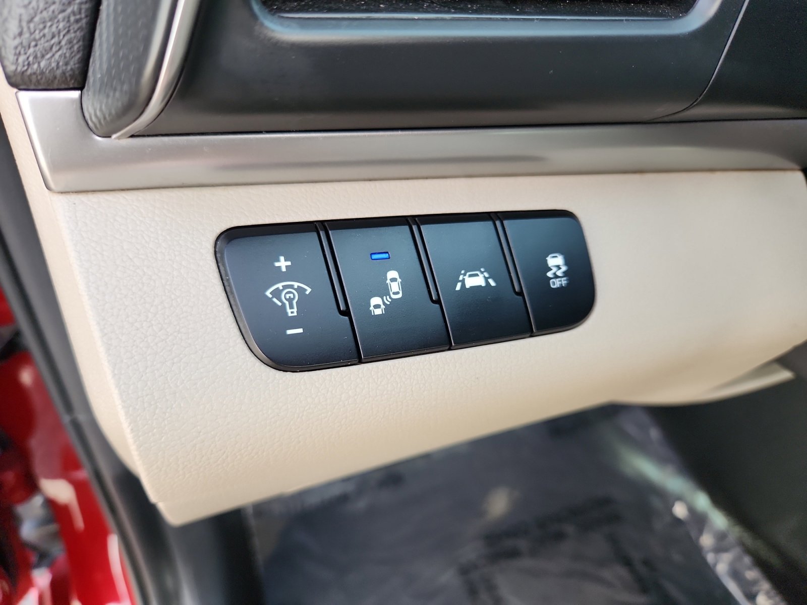 Used 2020 Hyundai Elantra Limited w/ Ultimate Package 03 image 31