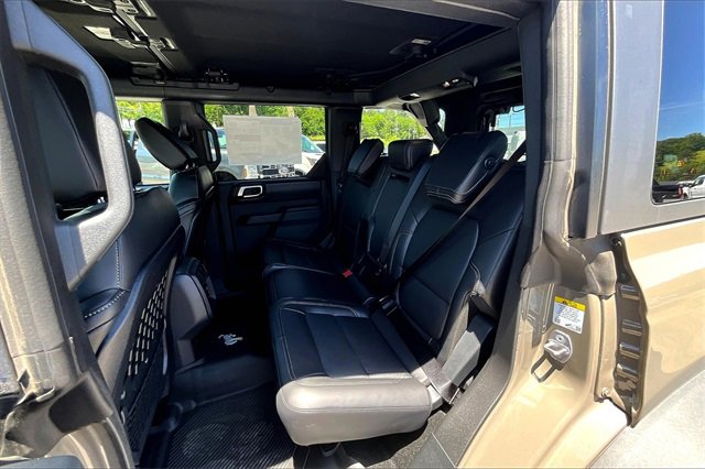 New 2025 Ford Bronco Badlands image 10