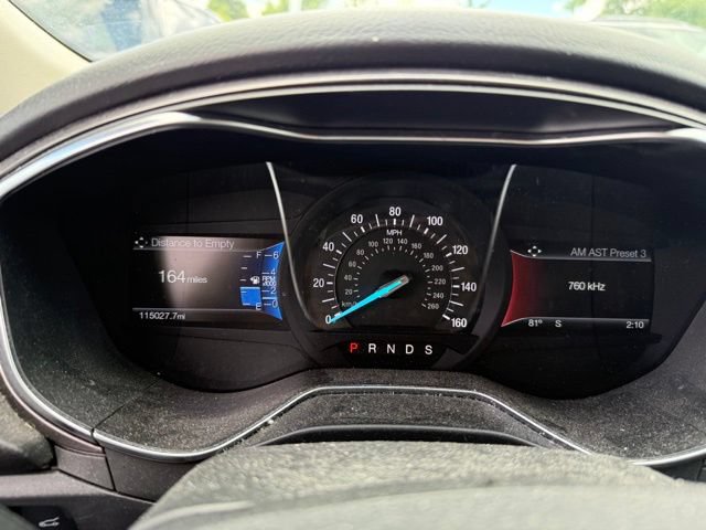 Used 2017 Ford Fusion SE w/ Fusion SE Technology Package AWD/4WD image 8