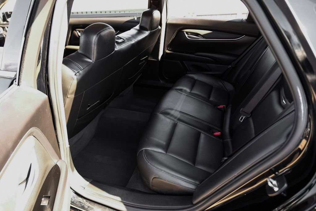 Used 2015 Cadillac XTS Limousine image 38