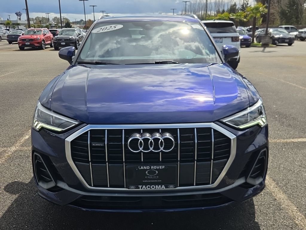 Used 2025 Audi Q3 2.0T Premium AWD/4WD image 9