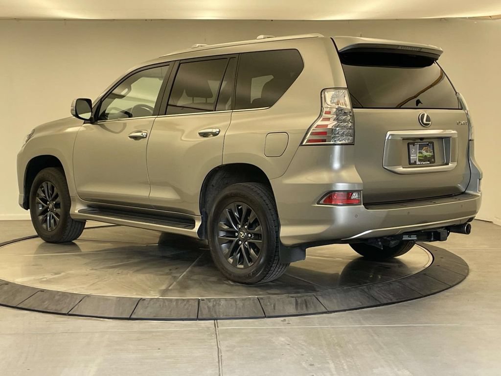 Used 2023 Lexus GX 460 Premium w/ Premium Package AWD/4WD image 3