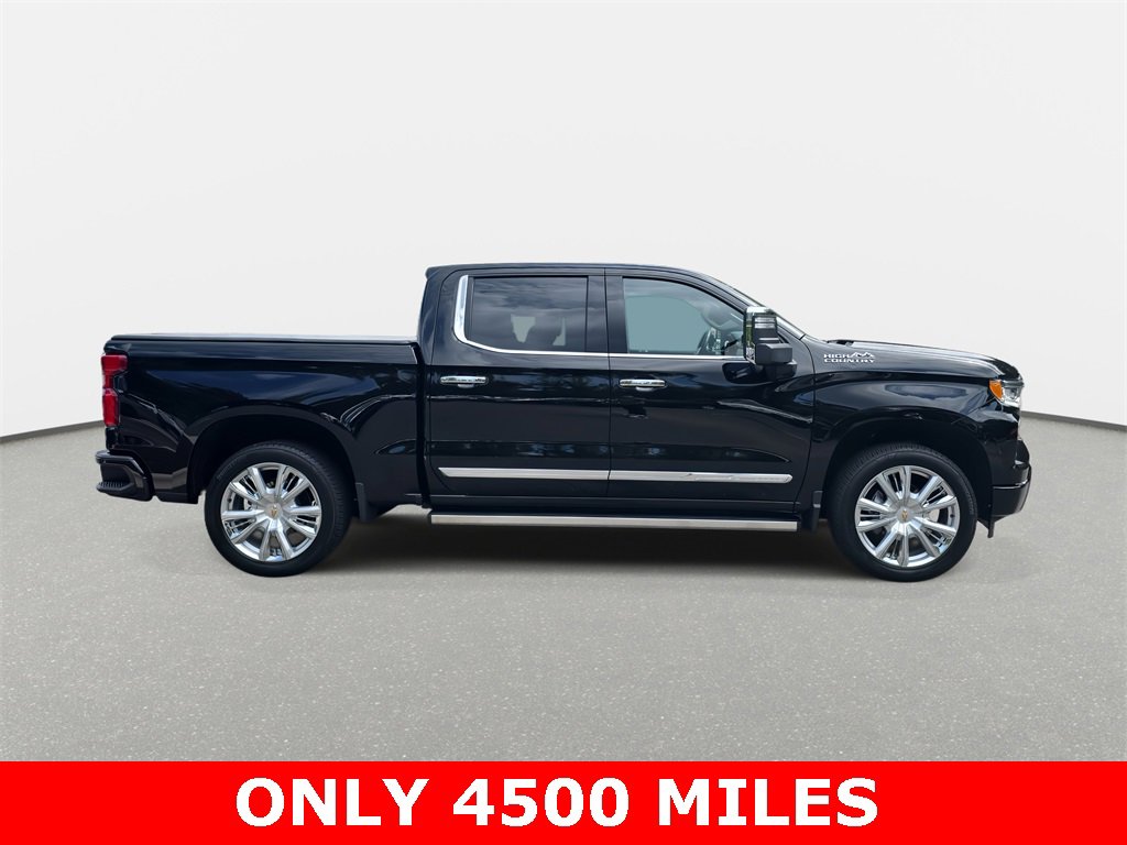 Used 2024 Chevrolet Silverado 1500 High Country w/ High Country Premium Package image 4