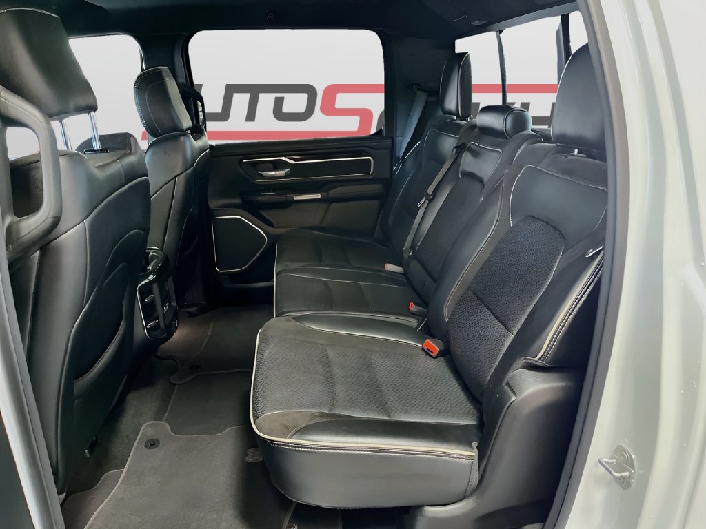 Used 2022 RAM 1500 Laramie AWD/4WD image 25