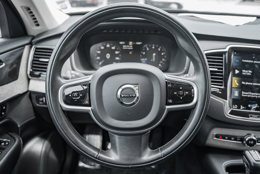 Used 2022 Volvo XC90 T6 Inscription w/ Climate Package image 25