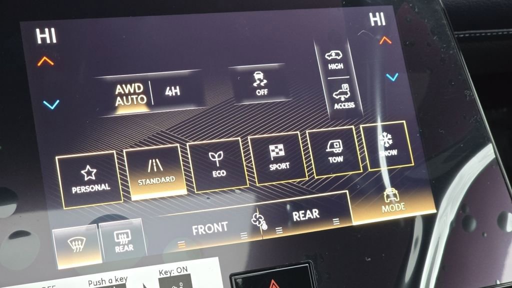 New 2026 INFINITI QX80 4WD image 10