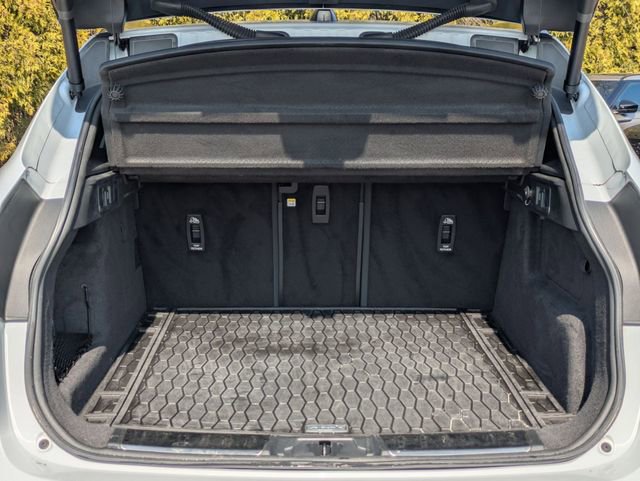 Used 2021 Jaguar F-PACE S image 16