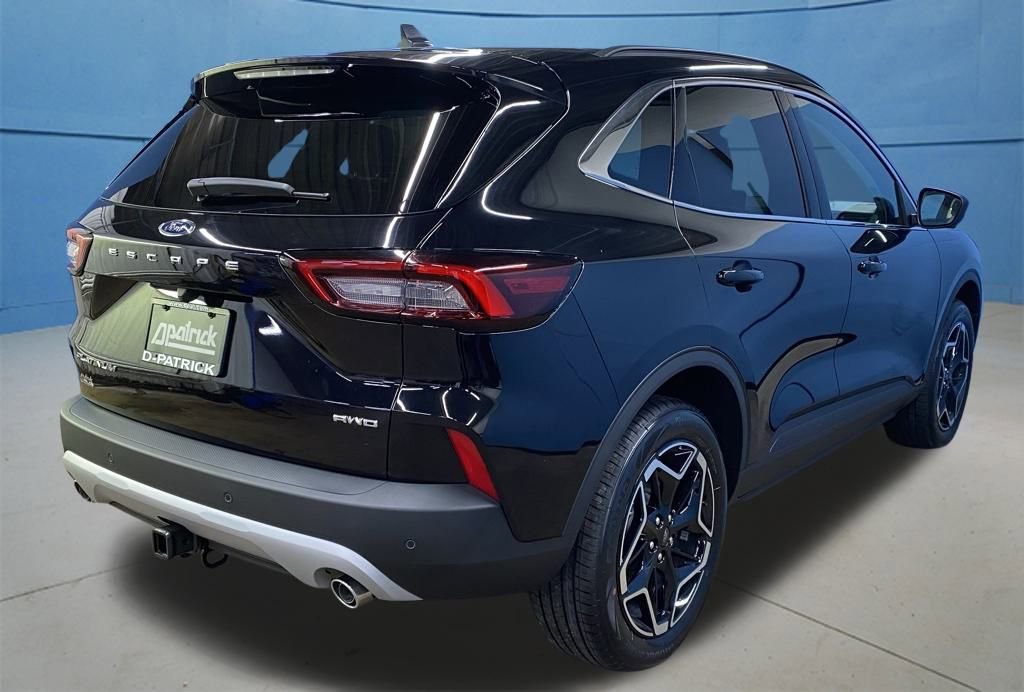 New 2026 Ford Escape Platinum w/ Premium Technology Package image 11