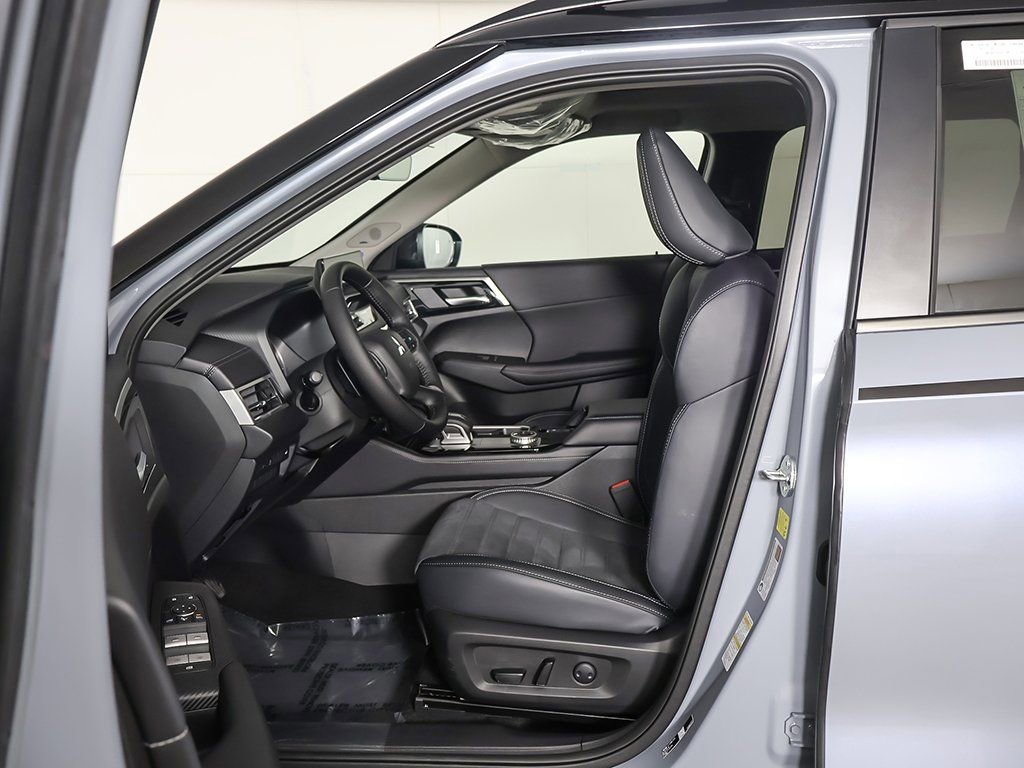 New 2026 Mitsubishi Outlander Trail Edition image 31