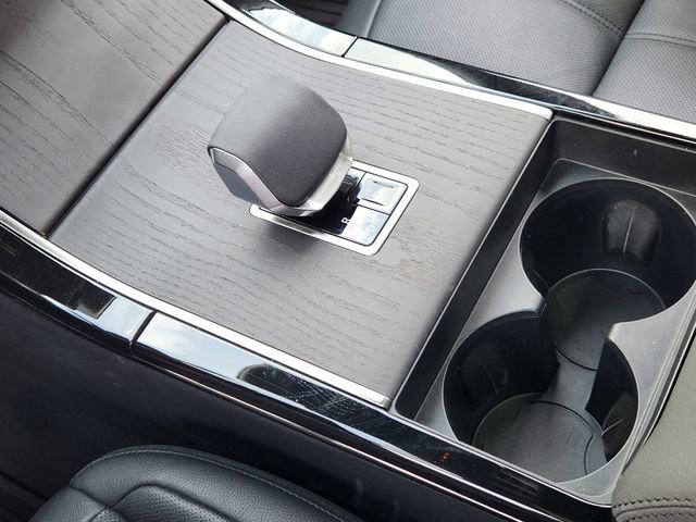 Used 2025 Land Rover Range Rover Evoque S AWD/4WD image 18