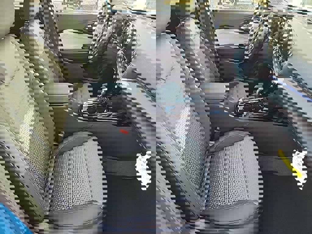 New 2026 Chevrolet Trax LT w/ Driver Confidence Package image 22