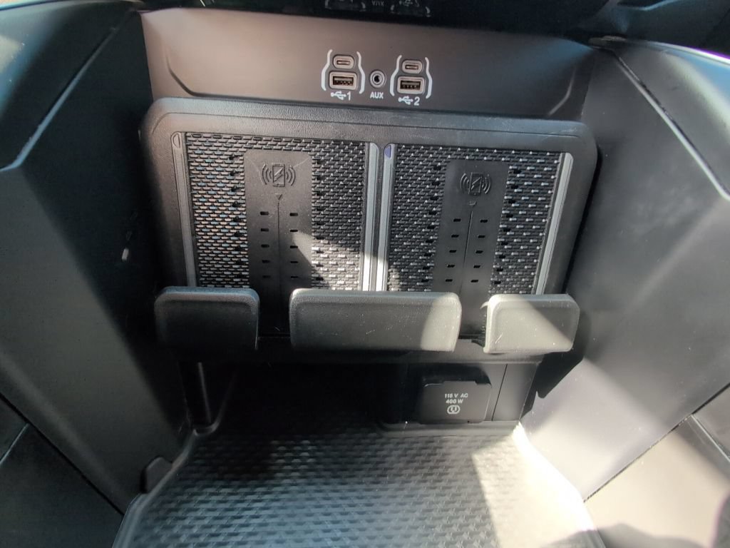Certified 2025 RAM 3500 Laramie AWD/4WD image 19