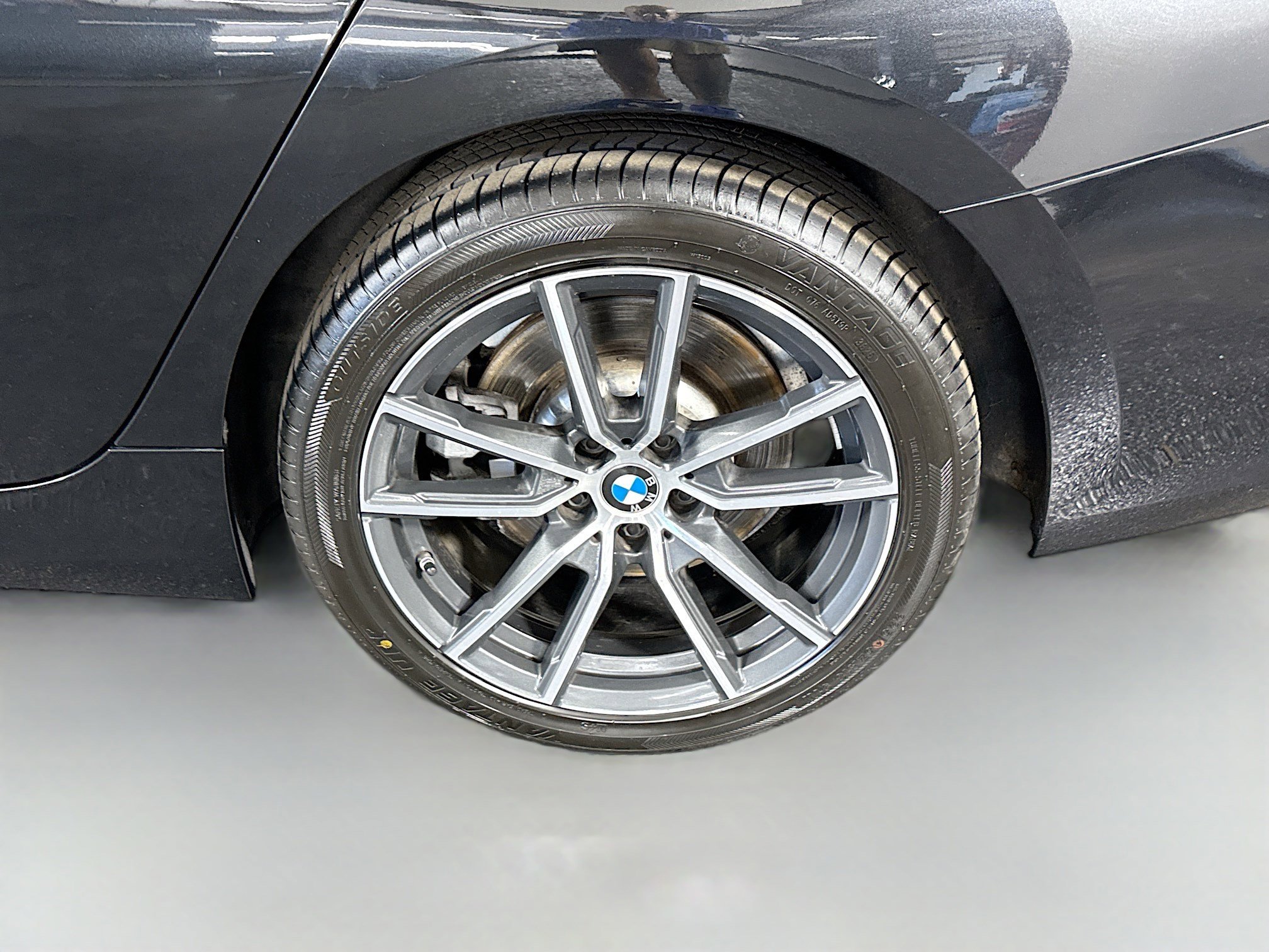 Used 2019 BMW 330i xDrive Sedan w/ Convenience Package image 37