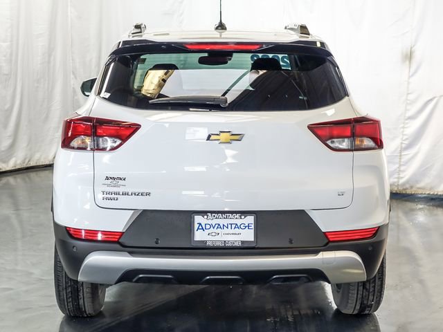 Used 2022 Chevrolet TrailBlazer LT w/ Convenience Package AWD/4WD image 8