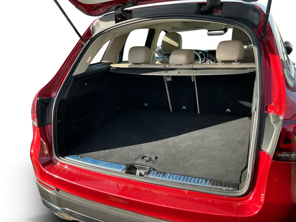 Used 2022 Mercedes-Benz GLC 300 4MATIC image 16