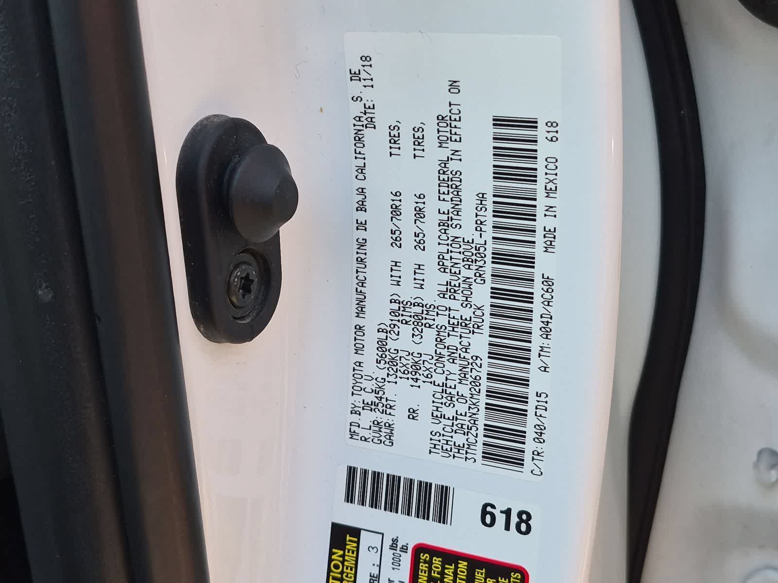 Used 2019 Toyota Tacoma TRD Off-Road AWD/4WD image 35