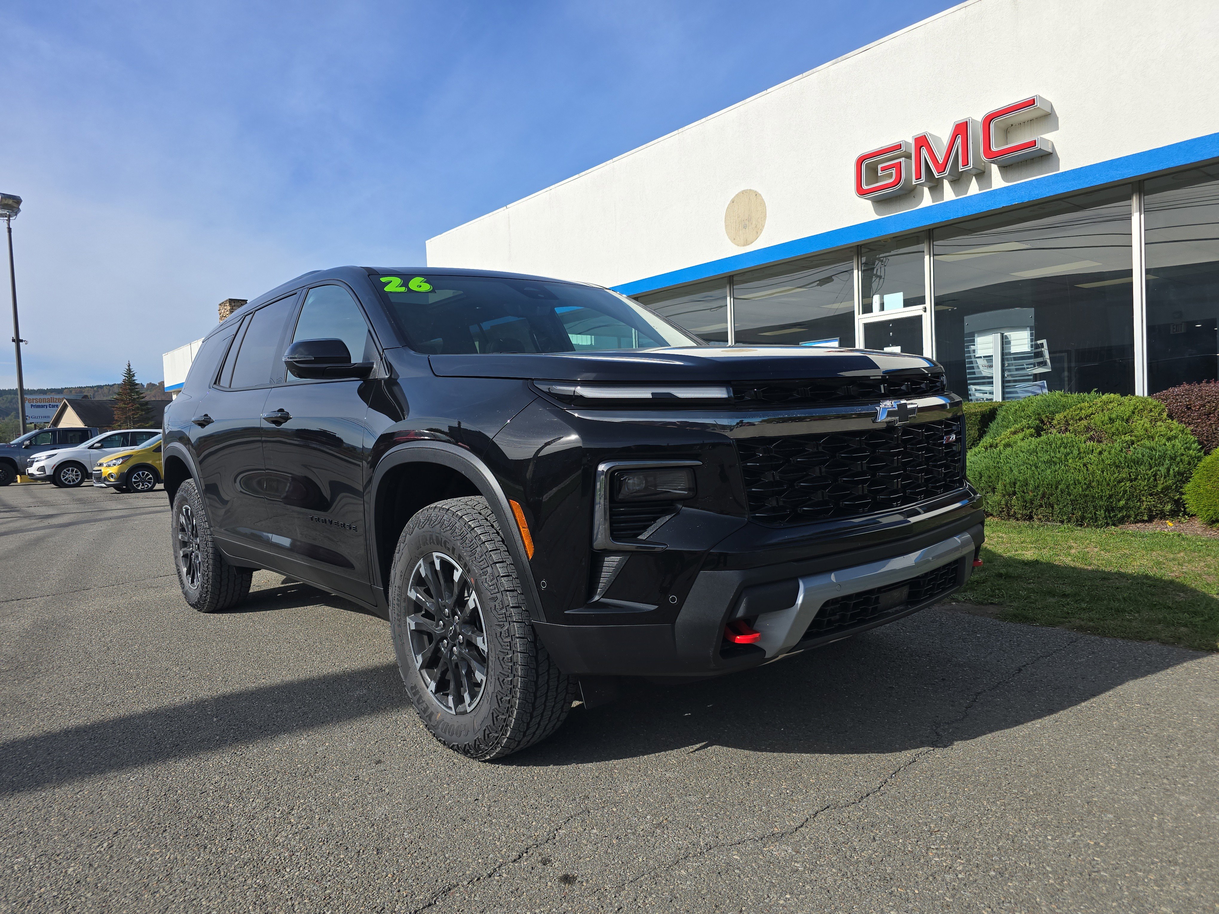 New 2026 Chevrolet Traverse Z71 w/ Enhanced Driving Package image 1