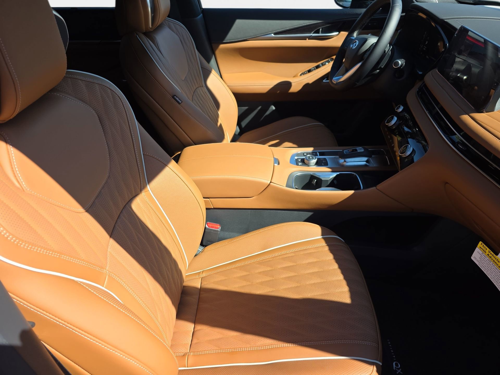 New 2026 INFINITI QX60 Autograph w/ Dark Cargo Package image 10