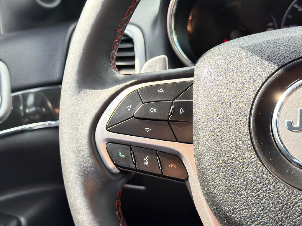 Used 2018 Jeep Grand Cherokee Trailhawk AWD/4WD image 24