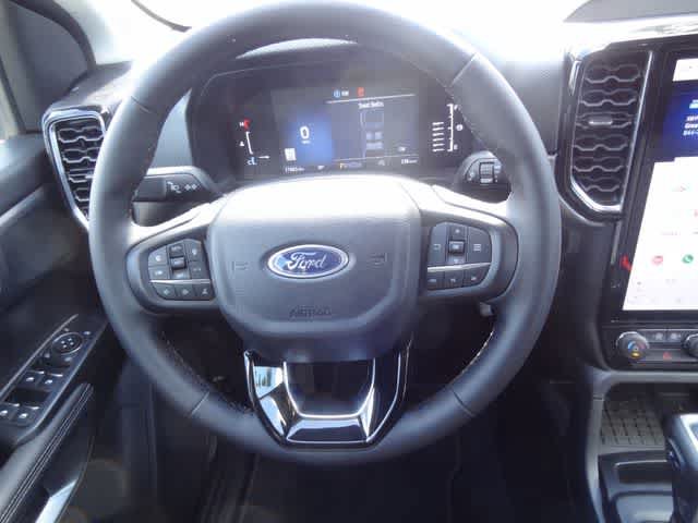 Used 2025 Ford Ranger XLT AWD/4WD image 12