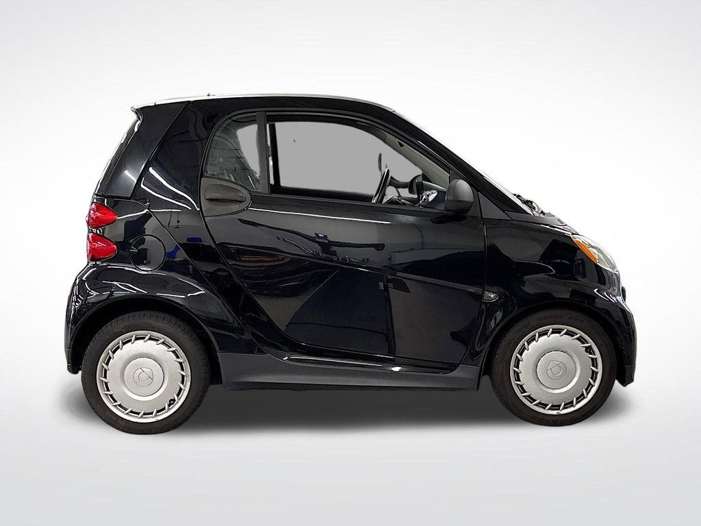 Used 2014 smart fortwo pure image 6
