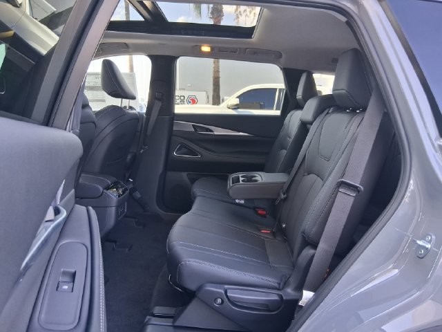 New 2027 INFINITI QX60 Luxe w/ Cargo Package FWD image 21
